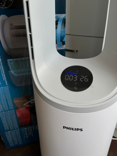 Очиститель воздуха Philips 2 в 1 AMF765/10