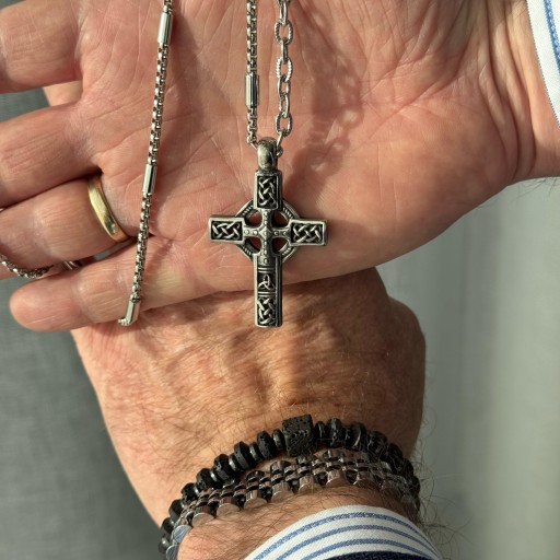 SREBRNY NASZYJNIK MĘSKI DUŻY KRZYŻ STAL SZLACHETNA ELEGANCKI DLA NIEGO HIT