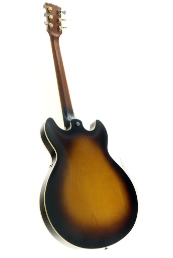 Yamaha AS 2000 1978 года выпуска, флагманская модель компании, блестящий инструмент.