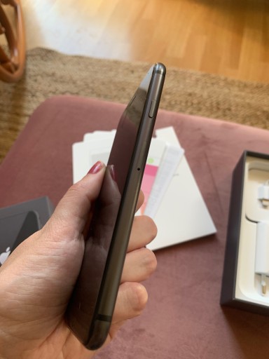 Смартфон iPhone 8 2/64 ГБ MQ6G2PM/A «Серый космос»