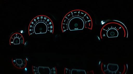 Стрелки одометра Dodge Challenger 11-14 INDIGLO