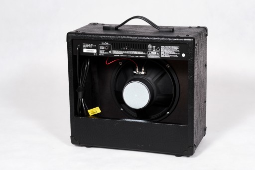 Гитарный усилитель Harley Benton HB-40R