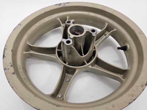 Задний обод заднего колеса Yamaha Aerox 50