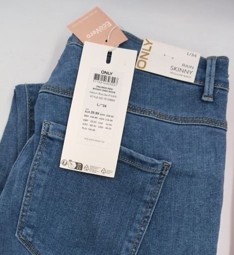 КАРТОННАЯ КОРОБКА СМЕСЬ ОДЕЖДА СМЕСЬ | с. Oliver, Levi's, Tom Tailor, Only - 24 шт.