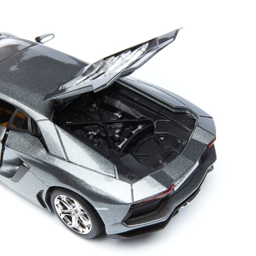 Lamborghini Aventador Maisto KIT 1:24 Складная модель 39234 DIY