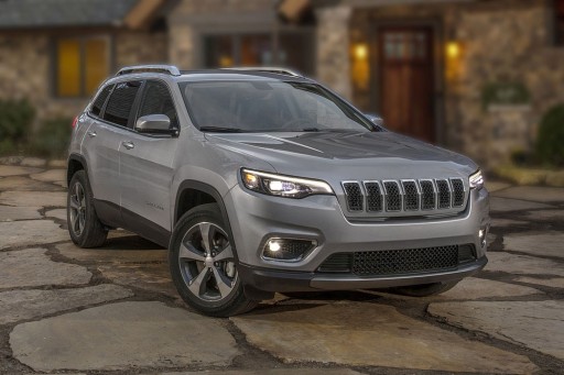 JEEP CHEROKEE V KL 2018-23 РЕШЕТКА НИЖНЯЯ БАМПЕРА ПЕРЕДНЯЯ 68288044AB