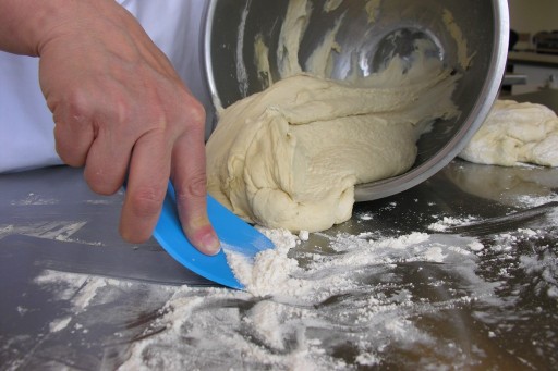 Skrobak skrobaczka zgarniacz elastyczny Vikan 16cm
