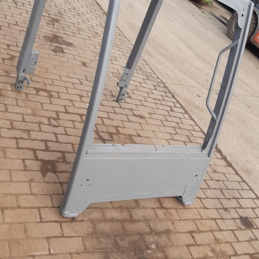 КАБИНА ГРУЗОВИКА JUNGHEINRICH TFG320