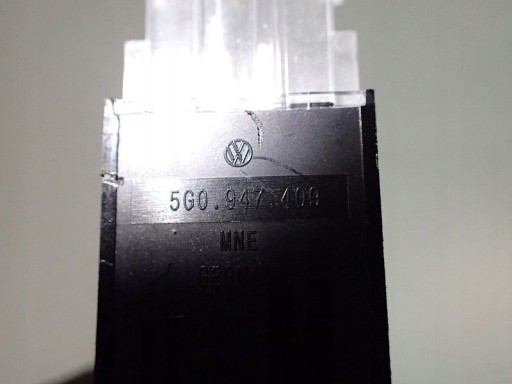 СВЕТОДИОДНЫЙ ОСВЕЩЕНИЕ КАБИНЫ 5G0947409 VW AUDI
