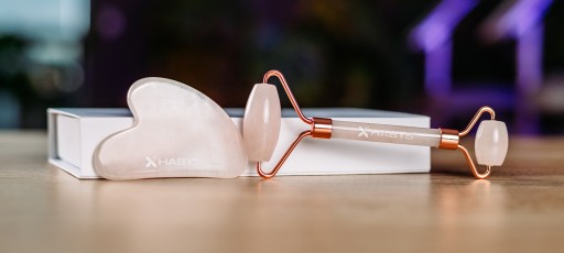 МАССАЖЕР ДЛЯ ЛИЦА ГУА ША МАССАЖЕР И РОЛИК УКРЕПЛЯЮЩИЙ ЛИФТИНГ HABYS УПАКОВКА