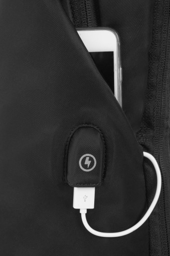Рюкзак R-Bag Ridge City для ноутбука 14 дюймов с USB Black Z281