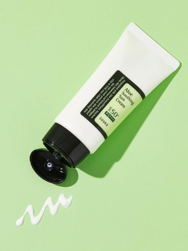 СOSRX Успокаивающий солнцезащитный крем с алоэ SPF 50 PA, 50 мл