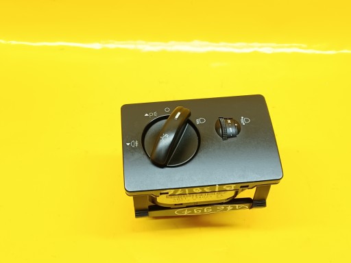 ВЫКЛЮЧАТЕЛЬ СВЕТА FOCUS MK2 4M5T13A024EA 04-11