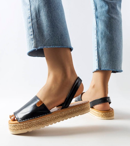 23078 Czarne espadryle na platformie sandały 39