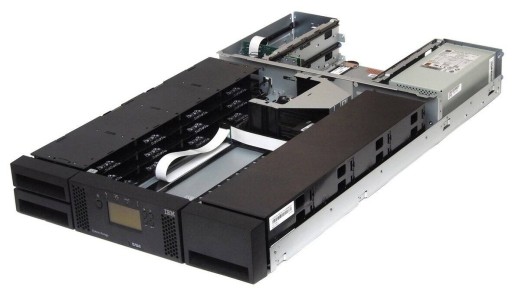 Бездисковая ленточная библиотека IBM TS3100 L2U, стойка на 24 слота, 2U