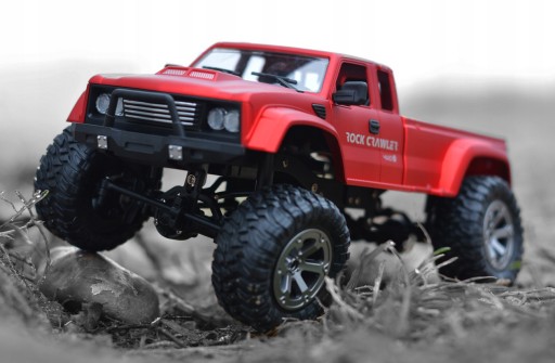 АВТОМОБИЛЬ ПИКАП С ДИСТАНЦИОННЫМ УПРАВЛЕНИЕМ авто RC 4x4 ВНЕДОРОЖНЫЙ ГУСЕНИЧНЫЙ СКАЛ