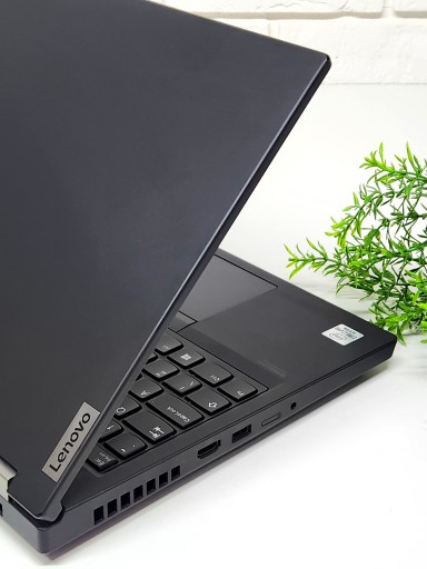 Laptop Lenovo 15 Workstation ThinkPad P15 g1 i7 64GB RAM SSD 512GB RTX 3000