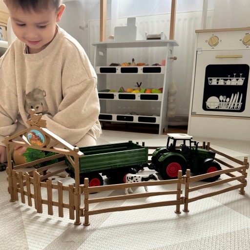 ZESTAW MINI FARMA TRAKTOR ZWIERZĘTA FIGURKI OSADA FARMA NARZĘDZIA WOOPIE