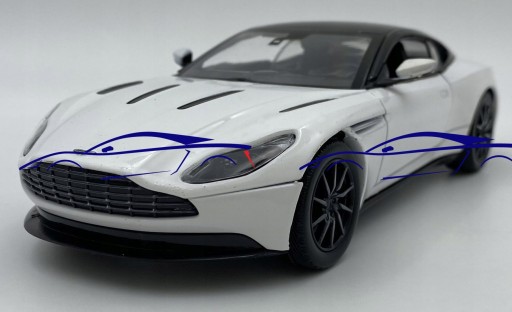 Модель Aston Martin DB11 белого цвета 1:24 Motormax 79345