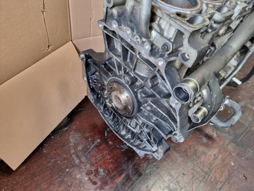 Нижний блок двигателя Volvo V50 C70 S80 V70 XC60 D5244T