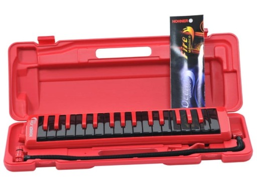 Fire Red Melody 2,5 октавы 32 клавиши + футляр HOHNER