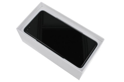 Смартфон Oppo Reno4 8 ГБ / 128 ГБ Space Black