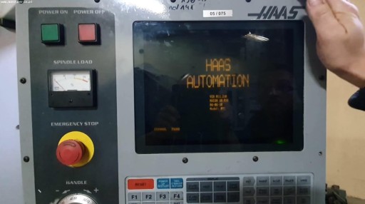 Вертикальный обрабатывающий центр с ЧПУ HAAS MINI MILL HE