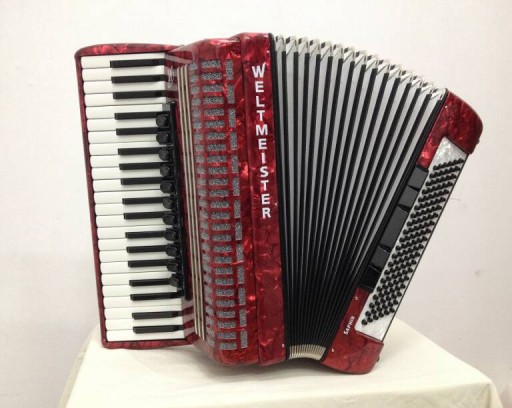 Weltmeister Saphir 41/120/IV/11/5 Красный итальянский клавиатура 120 бас