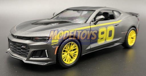 Chevrolet Camaro ZL1 № 90 2017 г. 1:24 Motormax 79510
