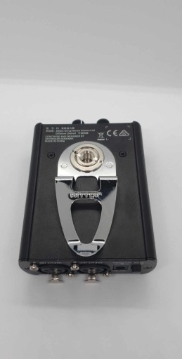 Усилитель для наушников Behringer Powerplay P1
