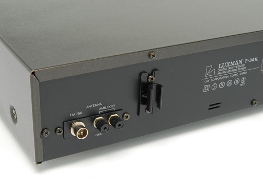 LUXMAN T-341L СТЕРЕО ТЮНЕР ЗОЛОТОЙ