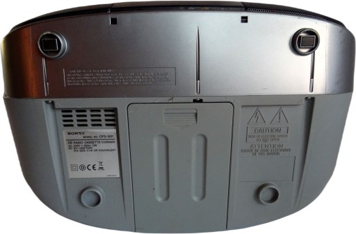 Radiomagnetofon BOOMBOX Sony cfd–s01 nie widzi CD reszta działa