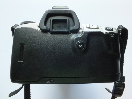 Minolta Dynax 505 si + Sigma 28-105 мм 1:3,8-5,6