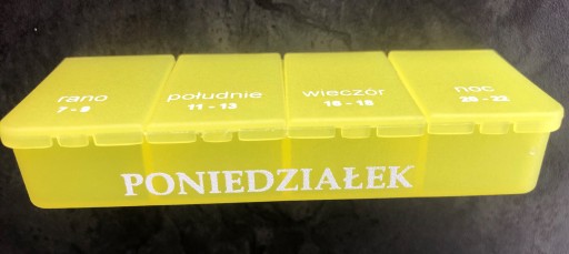 POJEMNIK ORGANIZER NA LEKI LEKARSTWA PIGUŁKI OLDMAN KASETKA 7 dni 4 pory