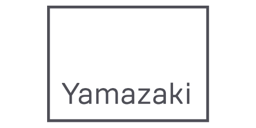 Большой черный органайзер для кабелей YAMAZAKI под столом
