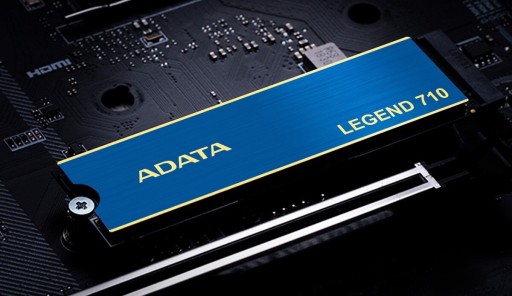 SSD-накопитель ADATA Legend 710 емкостью 1 ТБ