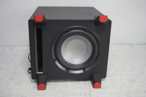 ПРЕДЛОЖЕНИЕ НА АКТИВНЫЙ САБВУФЕР TEUFEL T 1108/1SW!