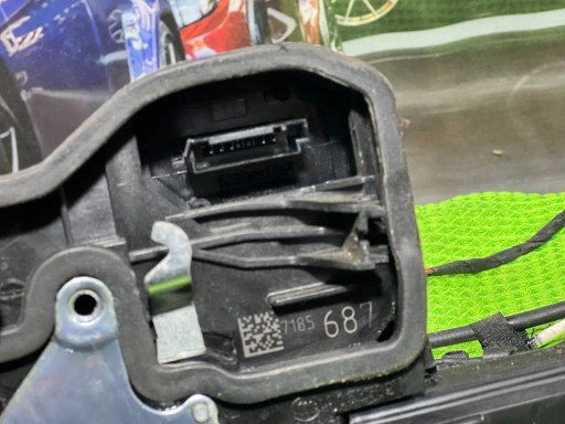 BMW 7 F01 F02 F04 КОМПЛЕКТ ДВЕРНЫХ ЗАМКОВ ЕВРОПА OE 7185688