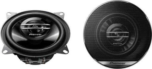 2-полосные автомобильные динамики Pioneer диаметром 10 см и мощностью 210 Вт.