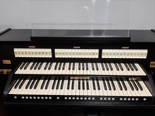 ЦЕРКОВНЫЙ ОРГАН CYF JOHANNUS STUDIO 150 PREMIUM (СЕВЕРНОЕ ЧЕРНОЕ ДЕРЕВО)