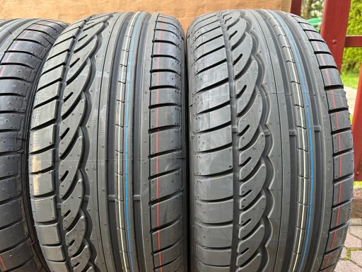 Шины Dunlop SP SPORT 01 235/55R17 99V 2022 г. Новые