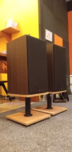 СТЕНДЫ BIG BOB SPEAKER СТЕНДЫ короткие Короткие