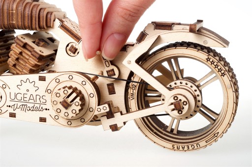 Мотоцикл ВМ-02 UGEARS, механическая модель!