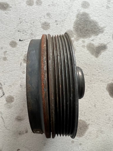 BMW 2.0D B47C20A ШКИВ ВАЛА 18495010