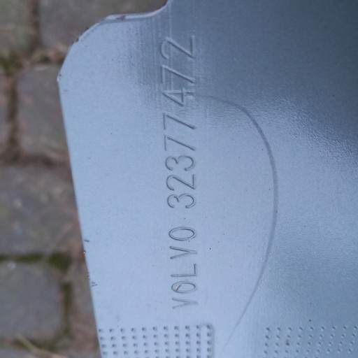 VOLVO XC40 2022 2023 УСИЛИТЕЛЬ ПЕРЕДНЕГО БАМПЕРА 32377472