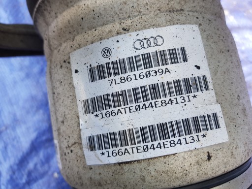 АМОРТИЗАТОР ЛЕВЫЙ ПЕРЕДНИЙ AUDI Q7 4L 7L8616039A
