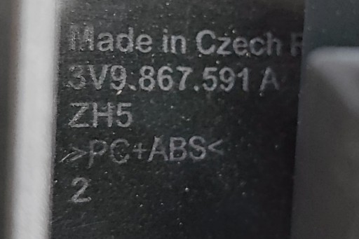 SKODA KAROQ NU7 Przednie wewnętrzne oświetlenie dachu 3V9867591A 1.5i 110kw