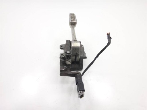 PIAGGIO MP3 125 07-11 РУЧКА РУЧНИКА ТОРМОЗА