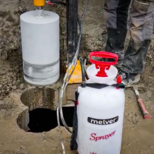 Буровая установка по бетону мощностью 4350 Вт Hydronetka Kotwa fi305
