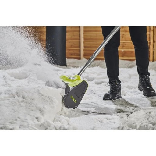 СНЕГОУборщик АККУМУЛЯТОРНЫЙ 25СМ RY18ST25A-140 RYOBI